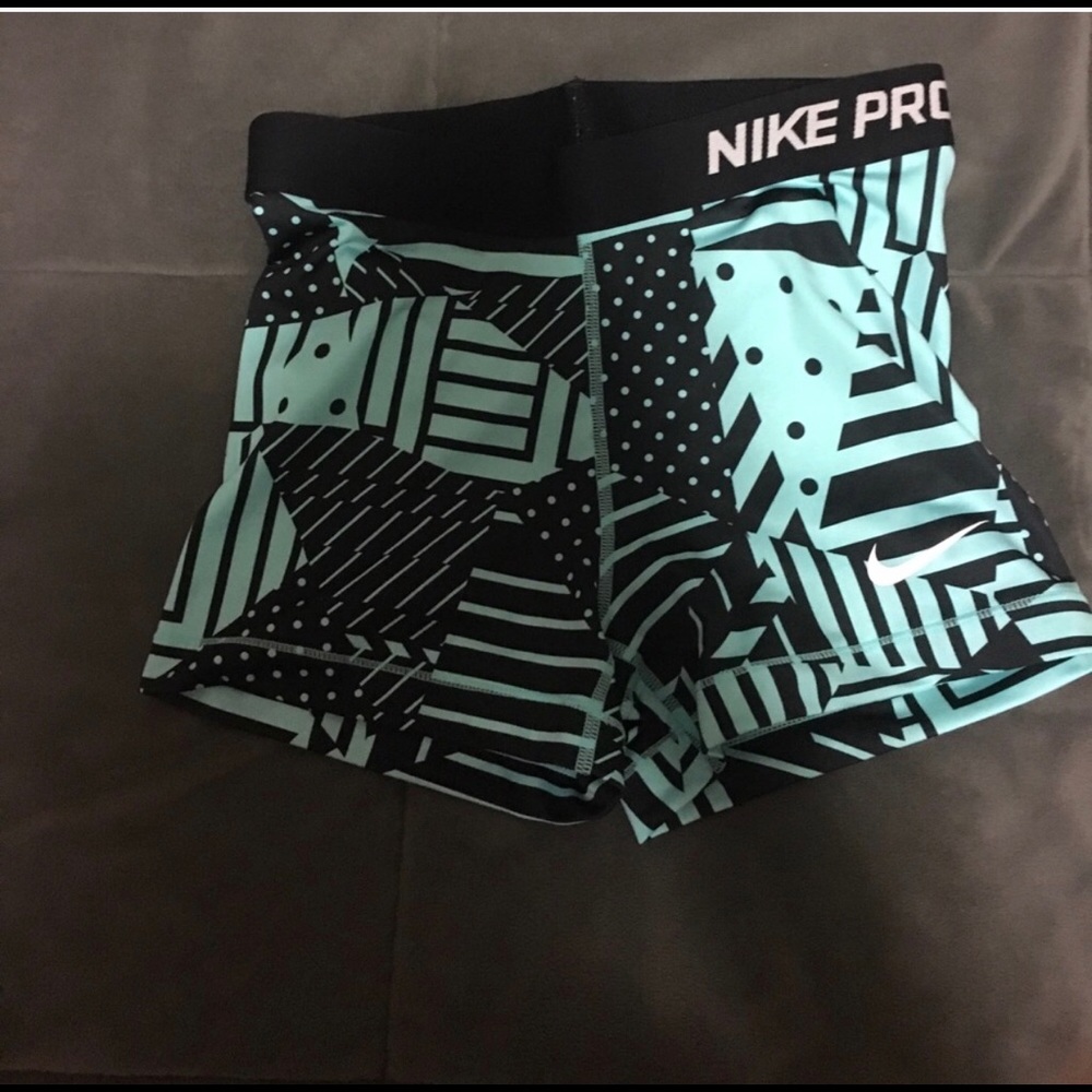 NWOT Nike Pro Shorts